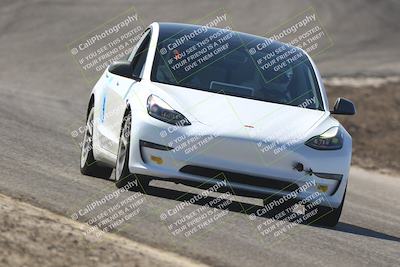 media/Oct-18-2025-Speed Ventures (Sat) [[8b3b7cf525]]/Purple/Session 2 (Phil Hill)/